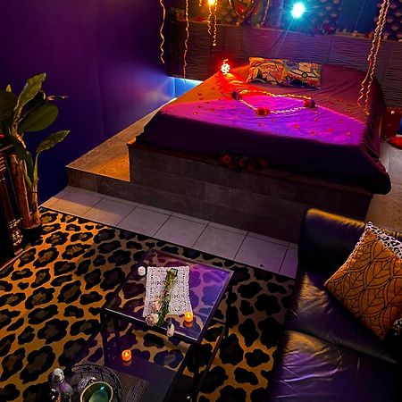 Suite Romantique Jacuzzi Gagny Zewnętrze zdjęcie