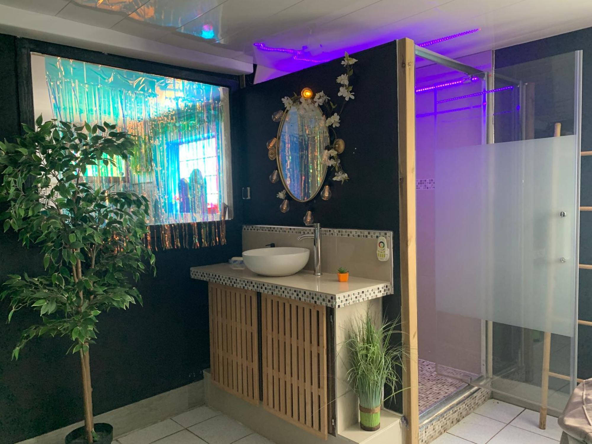 Suite Romantique Jacuzzi Gagny Zewnętrze zdjęcie