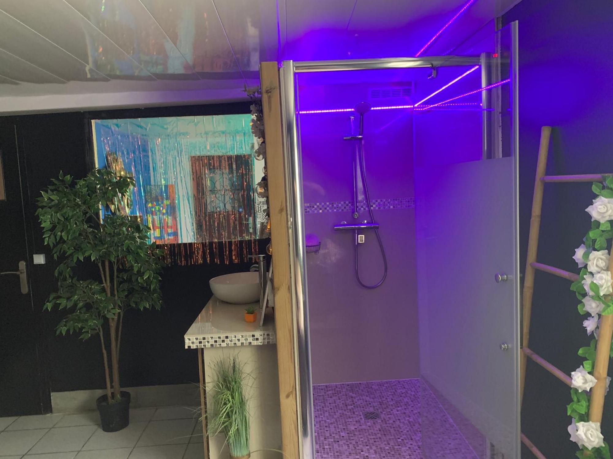 Suite Romantique Jacuzzi Gagny Zewnętrze zdjęcie